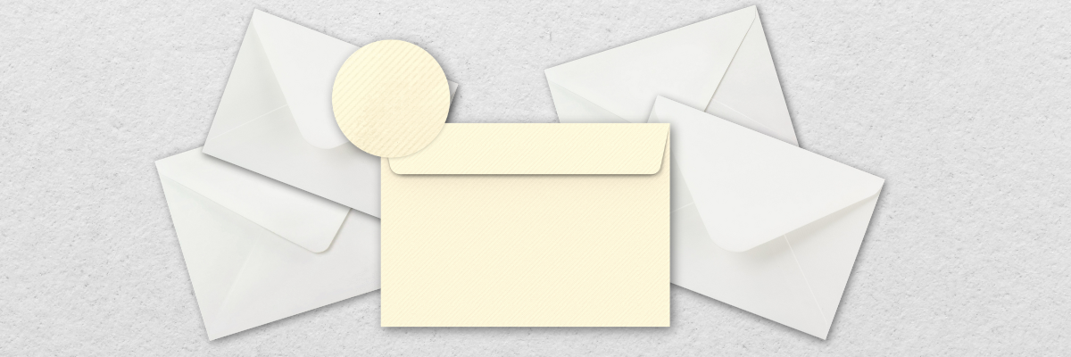 Položene papirnate ovojnice