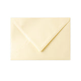 Ovojnica v barvi magnolije 162x229 mm (C5)